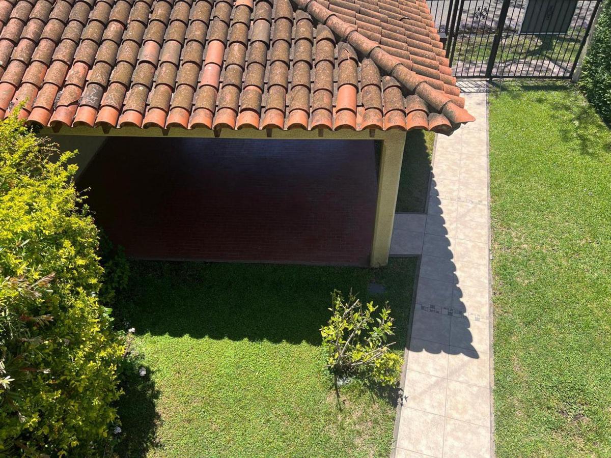 Venta Casa 3 Dorm. Jardin Pileta Ba. Ingles 3