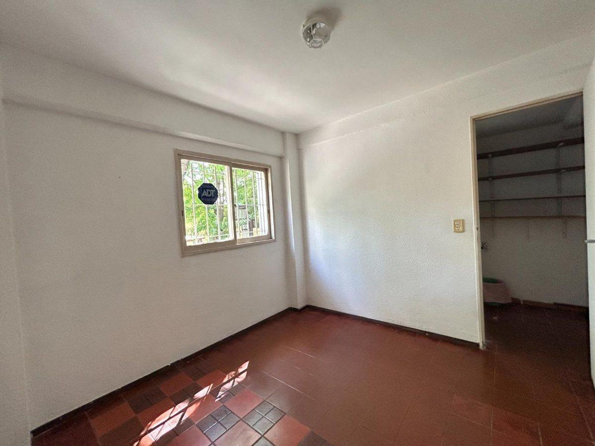 Departamento 3 Ambientes 1°piso por Escalera Muñiz 1