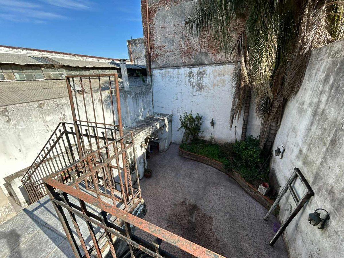 Venta Casa 7 Amb Cochera Terraza Parque Patricios 4