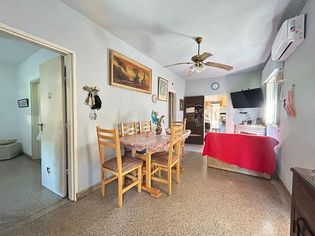 Venta Casa 5 Amb. con Parrilla y Garage - Muñiz 3