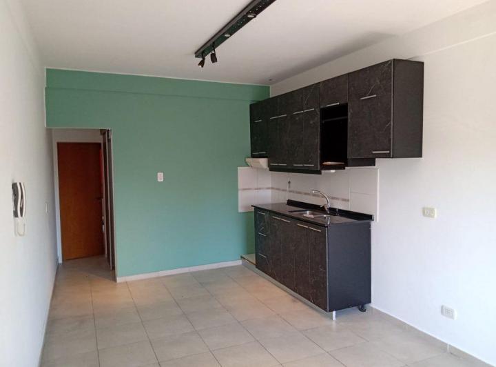 VENTA DE DPTO 2 AMB CON COCHERA EN SAN MIGUEL 2
