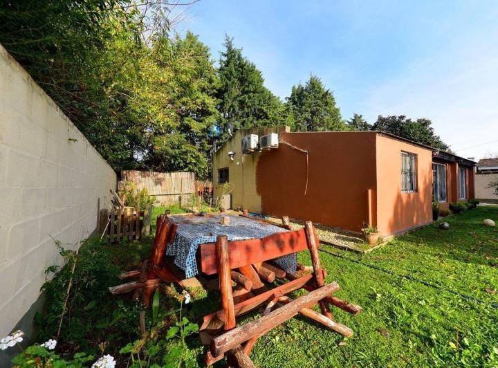 Casa 4 Ambientes con pileta  Venta  en cañuelas 2
