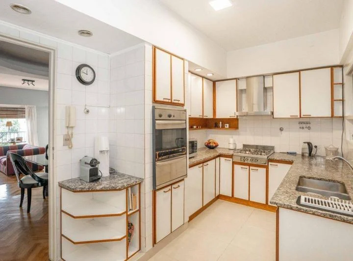 VENTA DEPARTAMENTO 4 AMBIENTES C/DEP + COCH + BAU 2