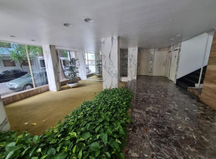 VENTA DEPARTAMENTO 2 AMB, FLORES 5