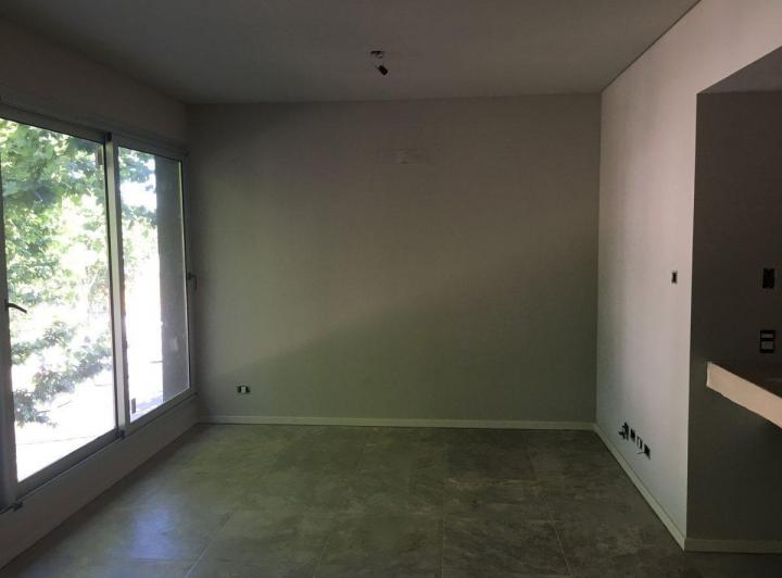 VENTA DEPARTAMENTO 2 AMBIENTES CON COCHERA 4