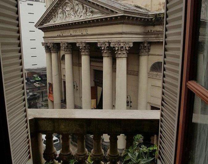 VENTA DE DEPTO ESTILO SEMIPISO PASAJE DE LA PIEDAD 2