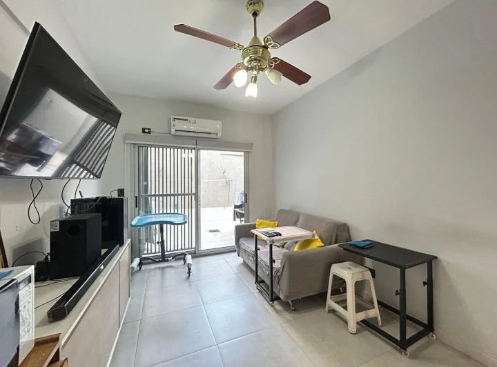VENTA PH 4 AMB-PBCON PATIO Y COCHERA-V. URQUIZA 3