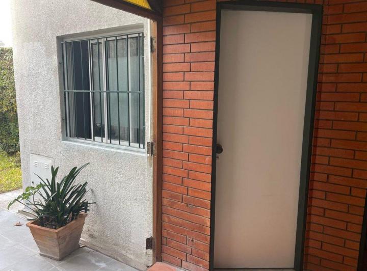 ALQUILA DEPARTAMENTO 2 AMB. HURLINGHAM 1