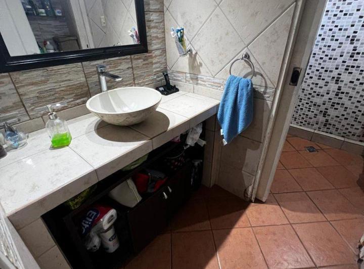 CASA EN ALQUILER SANTA PAULA IDEAL FAMILIA TIPO 5