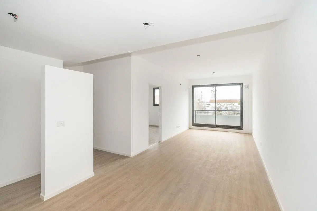 VENTA DEPTO 2 AMB CON BALCÓN Y TERRAZA 2