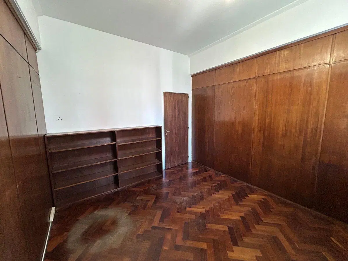 VENTA OFICINA TRIBUNALES  22 M2 5