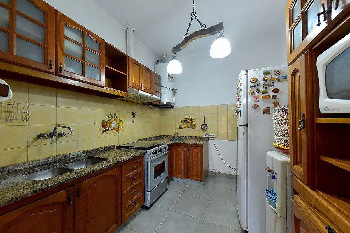 VENTA CASA 4 AMB CON PILETA - BELLA VISTA 3