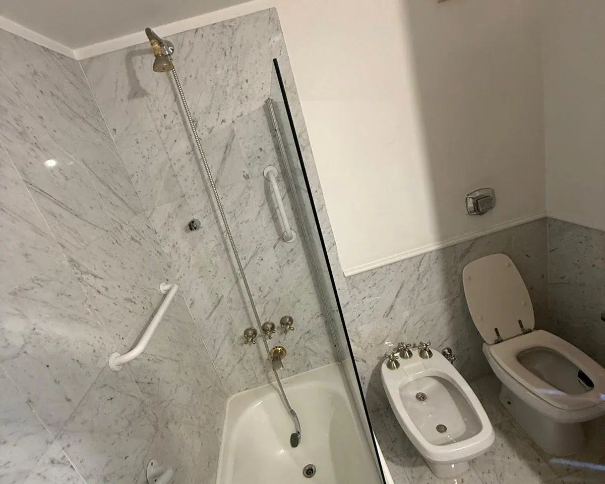 VENTA DEPARTAMENTO 2 AMBIENTES RETIRO 5