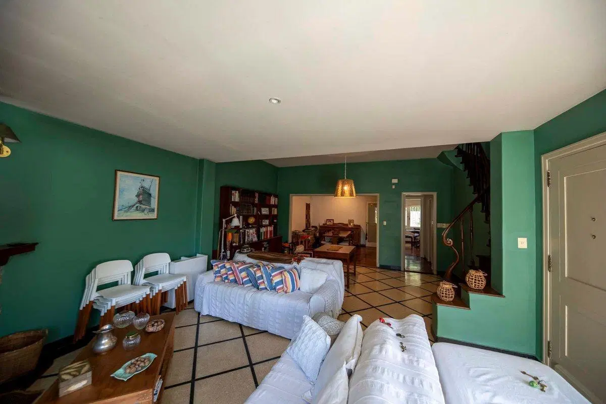 VENTA CASA HURLINGHAM 4 DORM GRAN LOTE B. INGLES 2