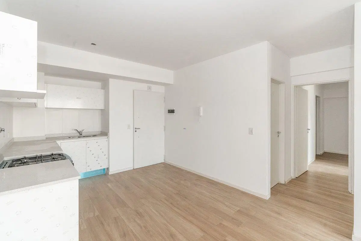 VENTA DEPARTAMENTO 3 AMBIENTES EN SUITE BALCON 5