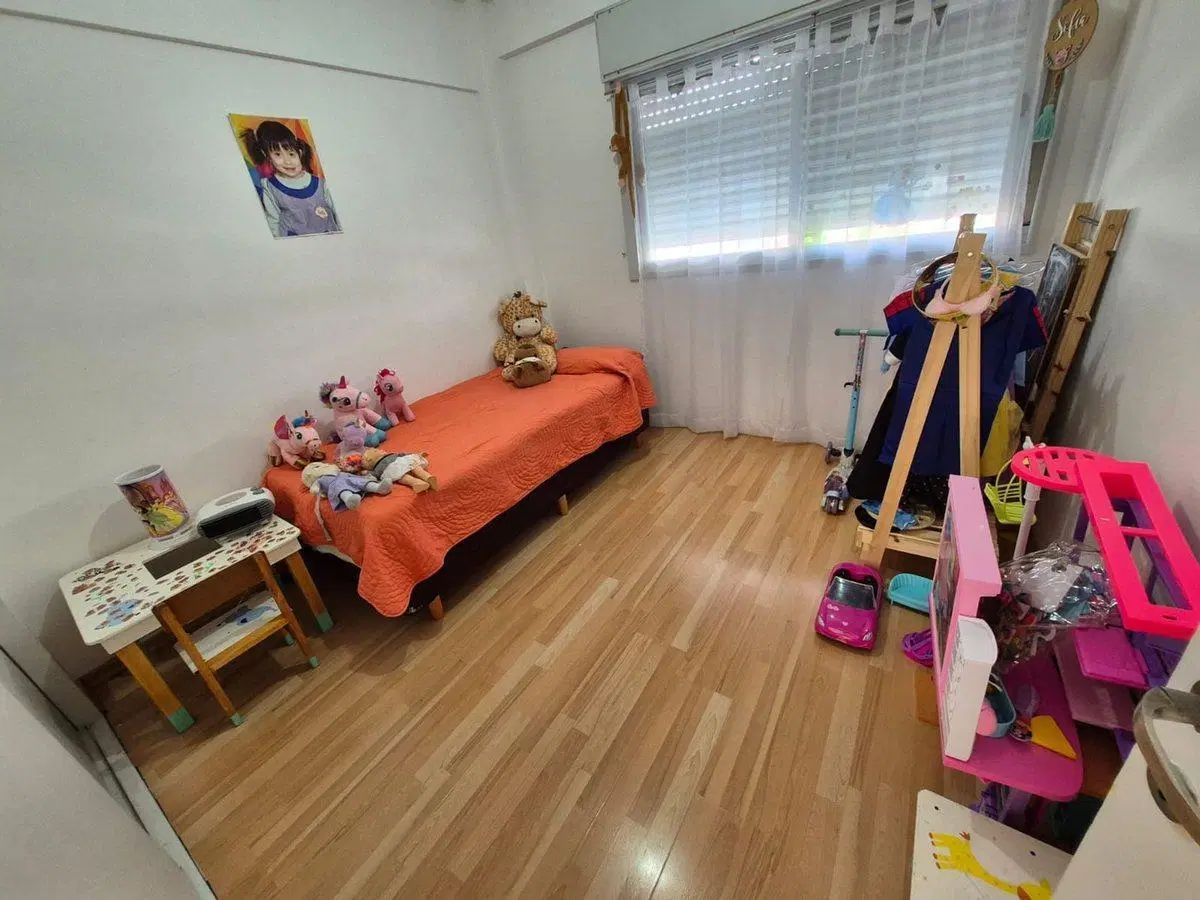 VENTA DEPARTAMENTO 4 AMBIENTES FLORESTA 4
