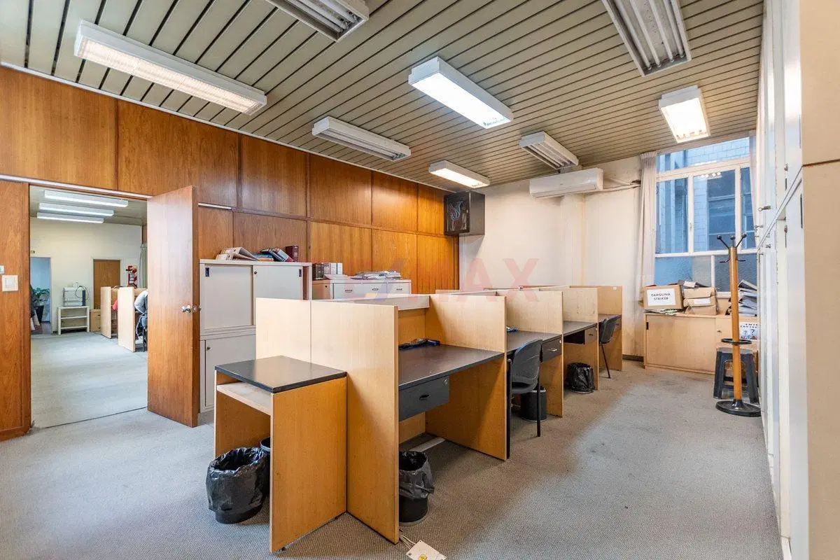 Venta Oficinas 600 m2 FINANCIACIÓN 50% - Monserrat 4