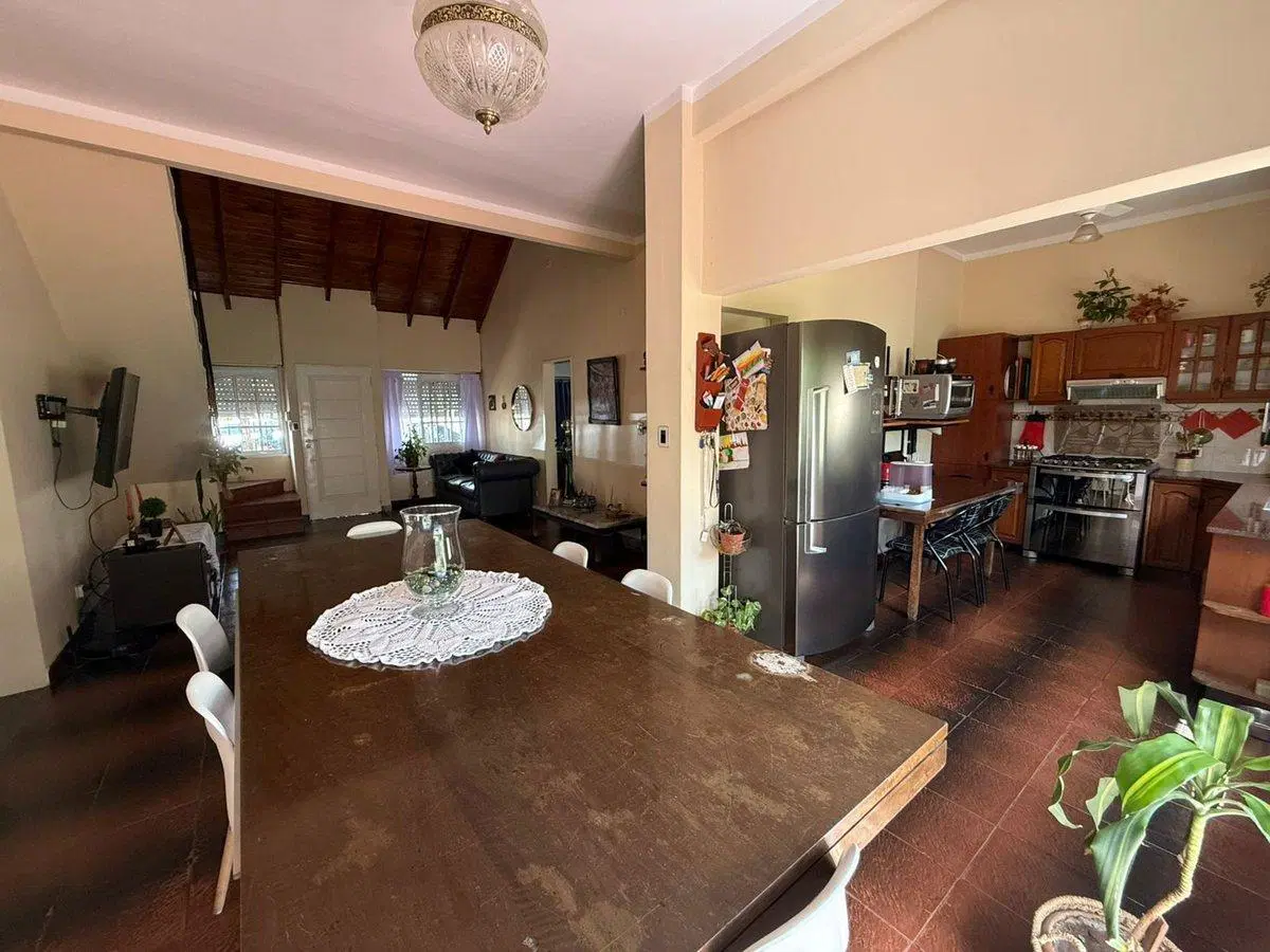 VENTA CASA 5 AMBIENTES EL PALOMAR MORON 5