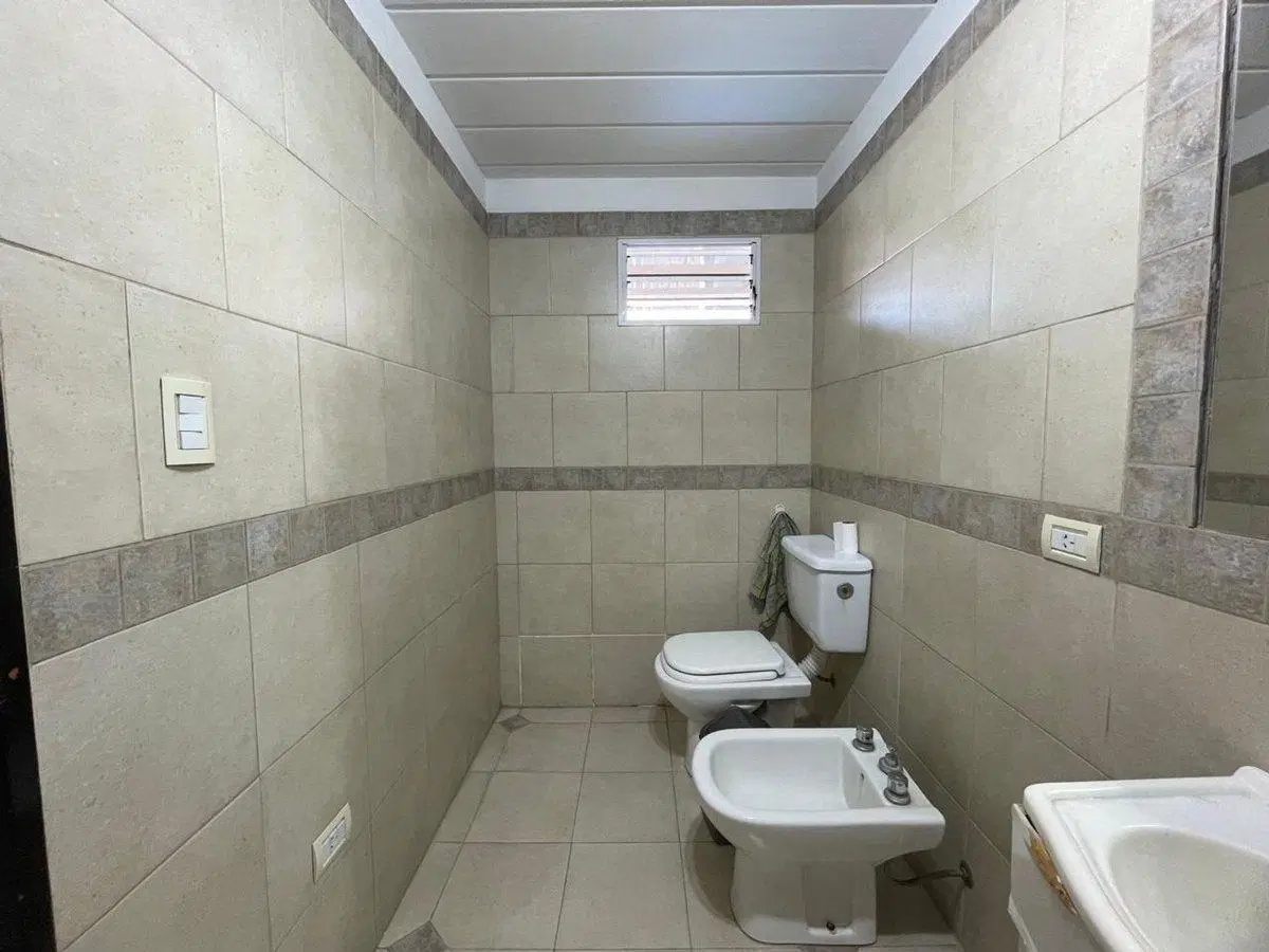 VENTA PH 4 AMBIENTES HURLINGHAM 5