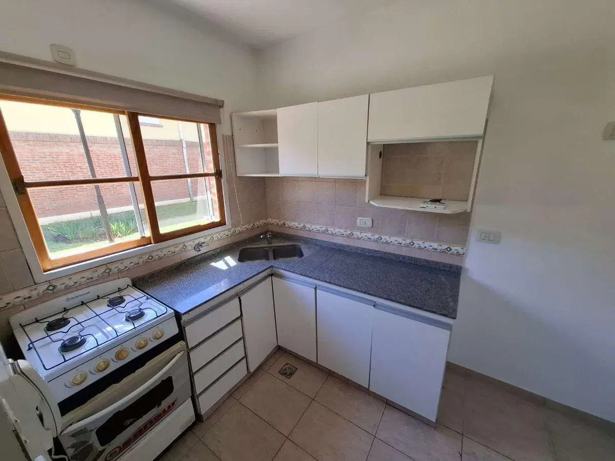 VENTA CASA TRIPLEX COCHERA SAN MIGUEL AMENITIES 3