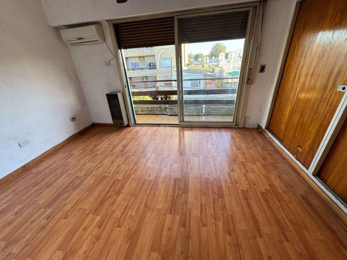 VENTA VILLA BALLESTER 3 AMB COCHERA APTO CREDITO 4