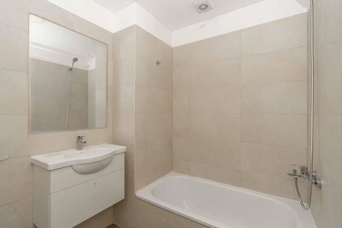 Venta Depto 2 amb balcón y terraza Montecastro 4