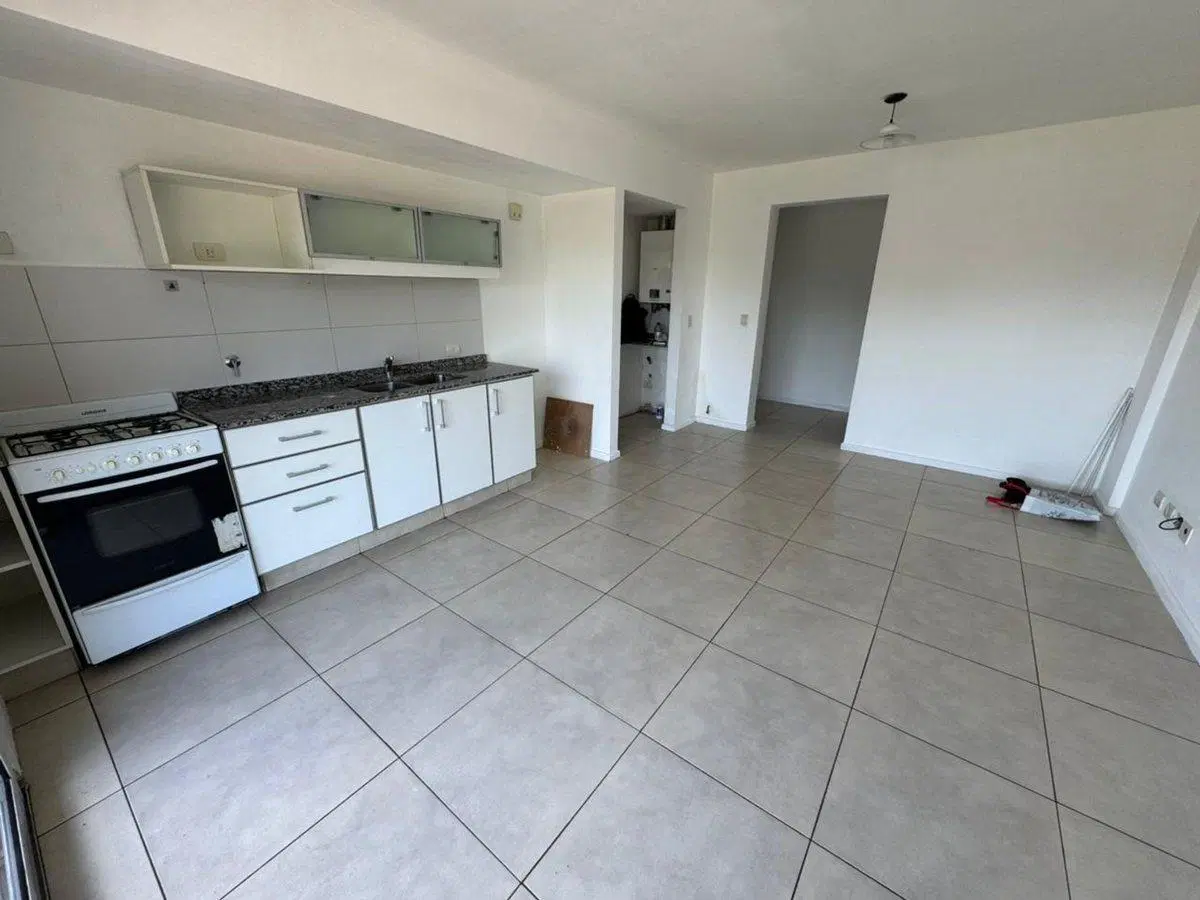 Venta Dpto. 2 Amb en Barrio Las Horquetas! 3