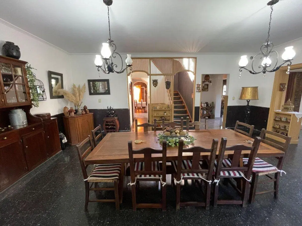 VENTA CASA 4 AMBIENTES SAN MIGUEL AMPLIO PARQUE 3
