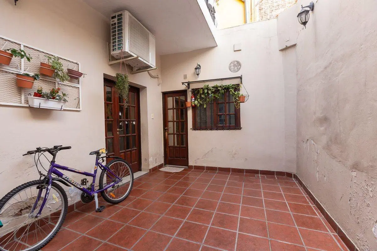 VENTA PH 4 AMB. PATIO PARQUE AVELLANEDA 5