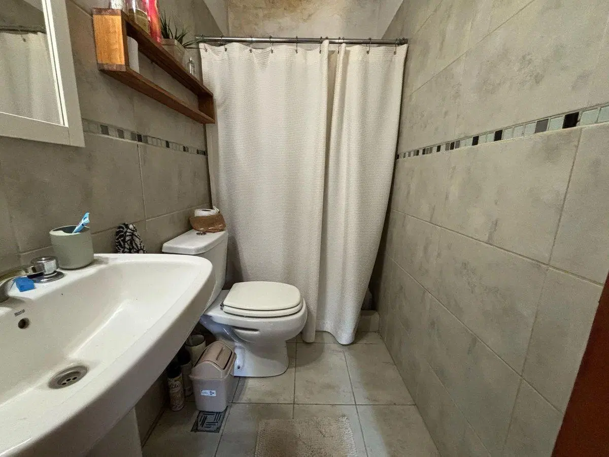 Casa 4 Amb Parque Pileta en Barrio con Porton 5