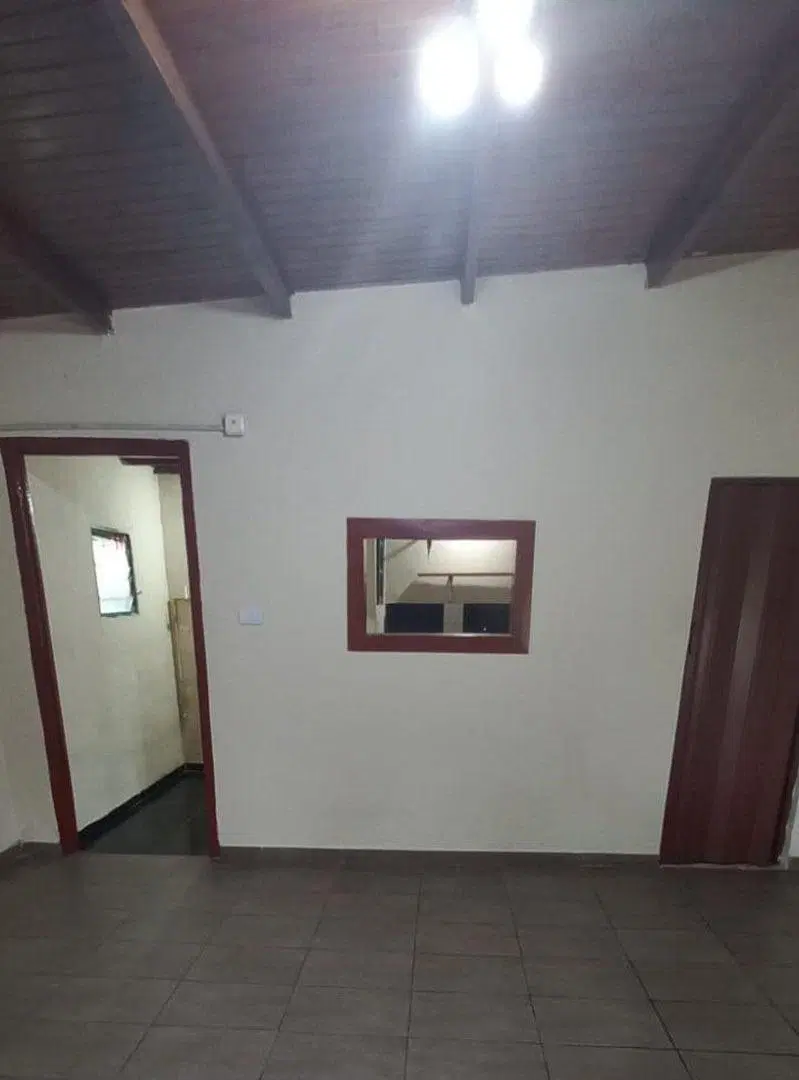 VENTA CASA MULTIFAMILIAR, LOS POLVORINES 5