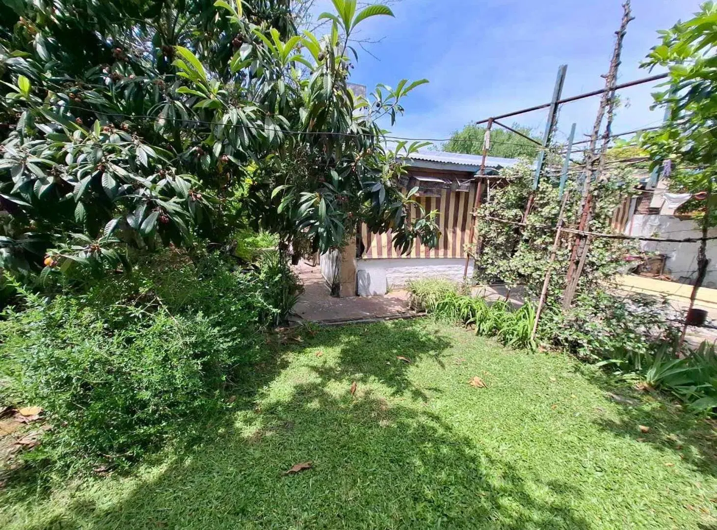 VENTA 2 CASAS 3 AMB CADA UNA EN ESPEJO JOSE C PAZ 4