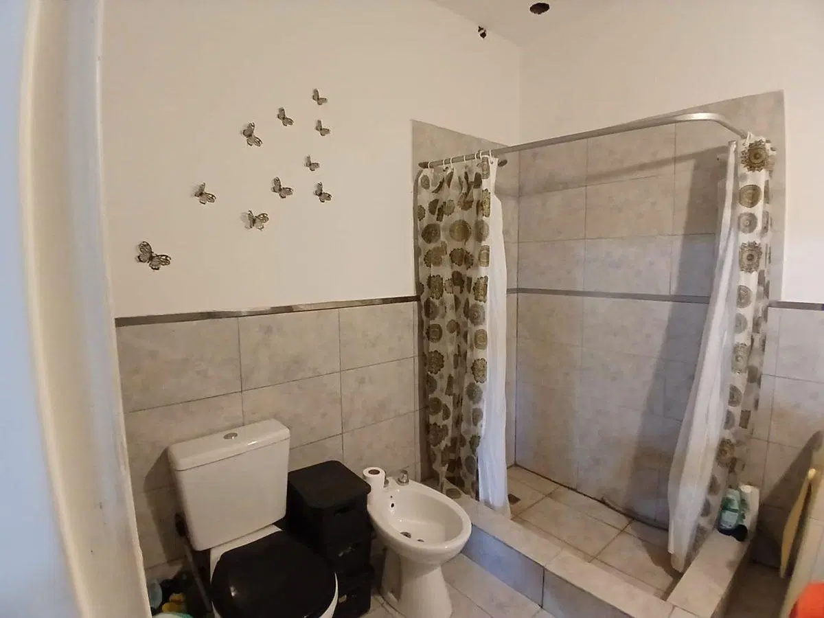 VENTA CASA 2 AMB CON PARQUE Y LOCAL POLVORINES 2