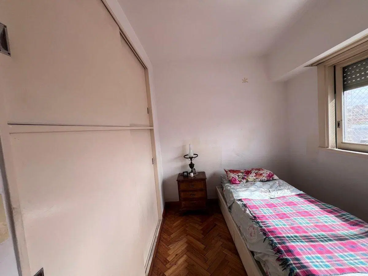 Venta depto 4 amb con cochera Villa del Parque 5