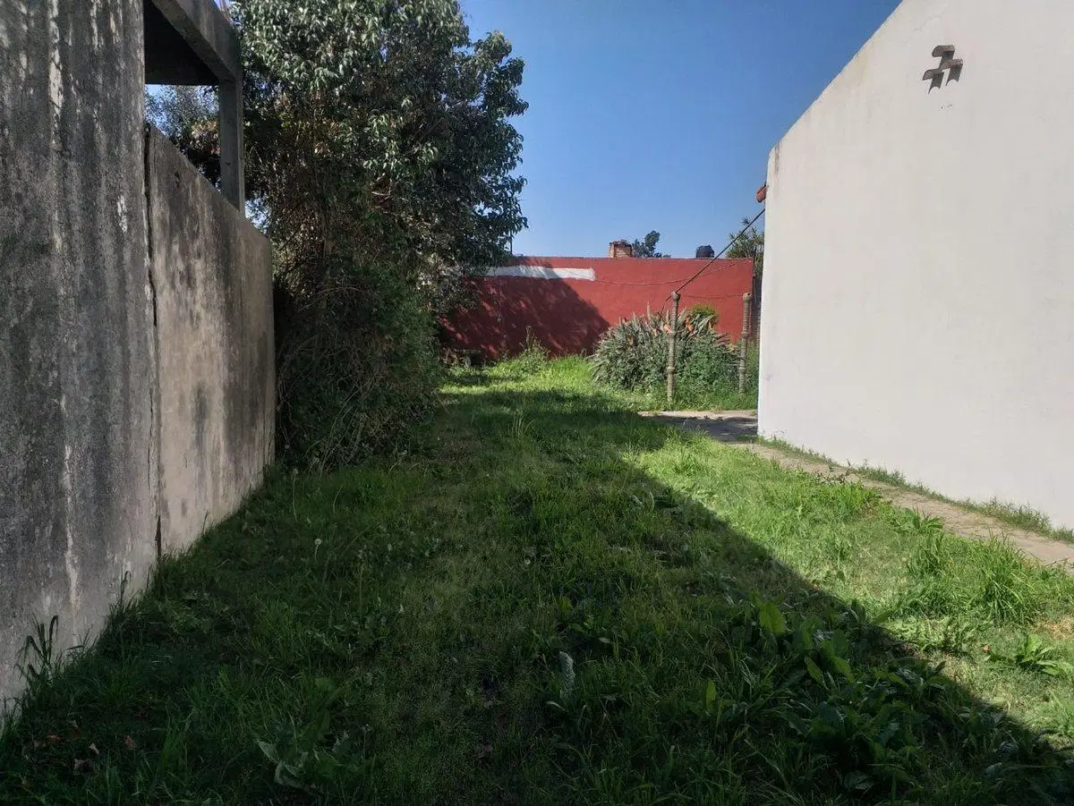 VENTA TERRENO Y CASA 3AMB A RECICLAR GRAND BOURG 5