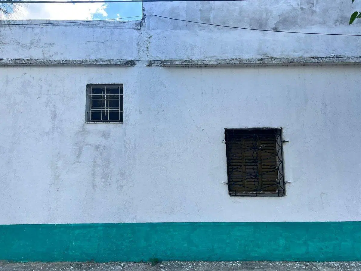 VENTA CASA 4 AMBIENTES MARIANO ACOSTA 5