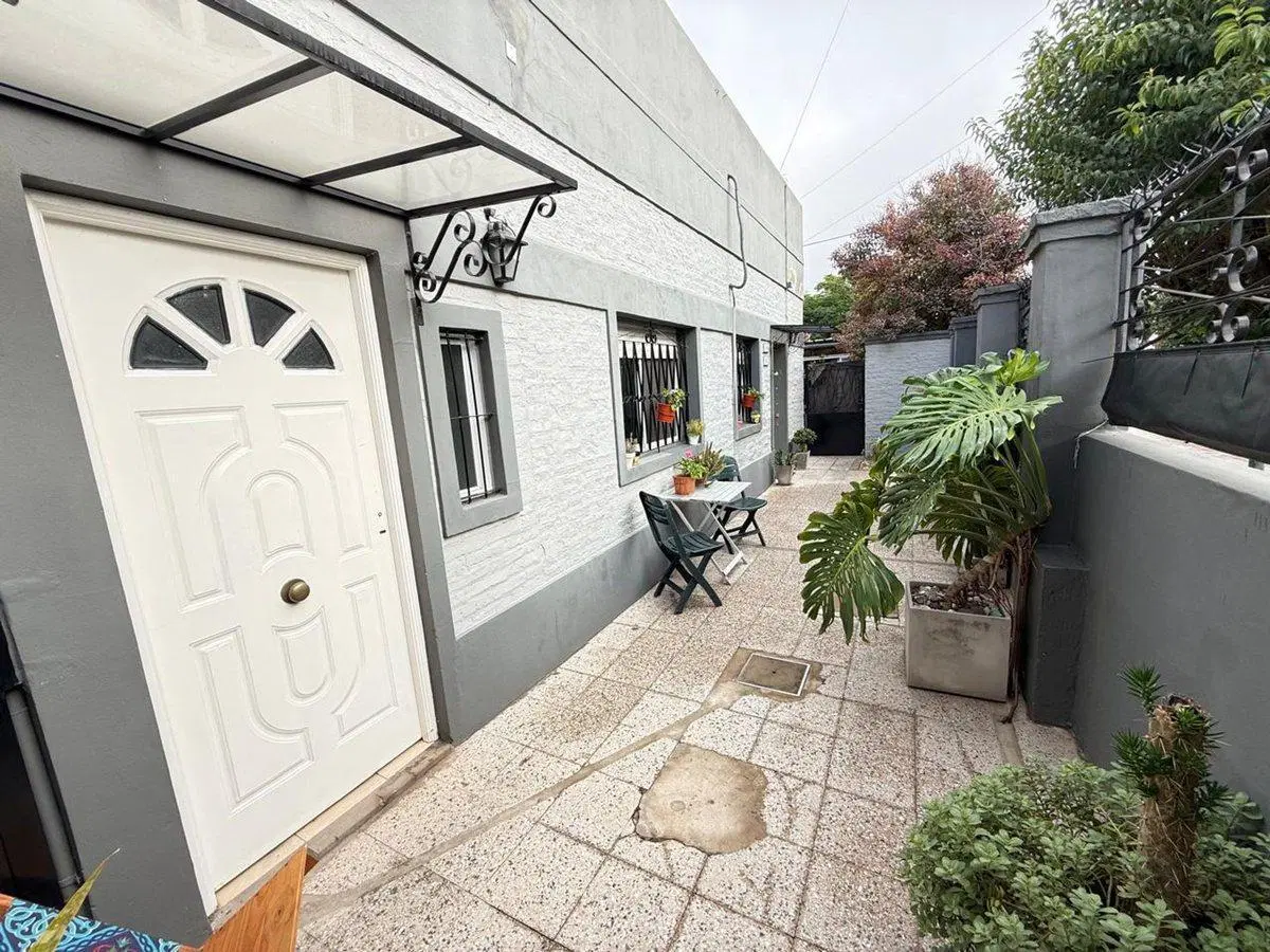 VENTA CASA 3 AMBIENTES HURLINGHAM 5