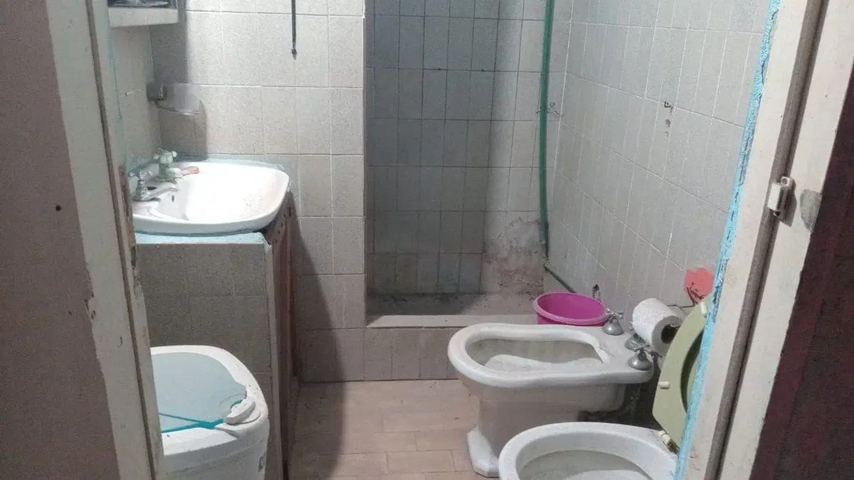 VENTA  CASA  3 AMB MORENO 3