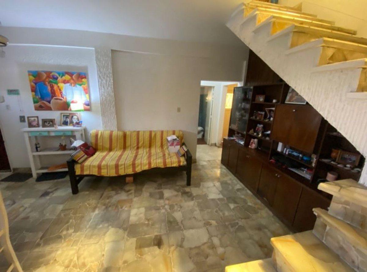 VENTA PH CASA MORON AV. DON BOSCO