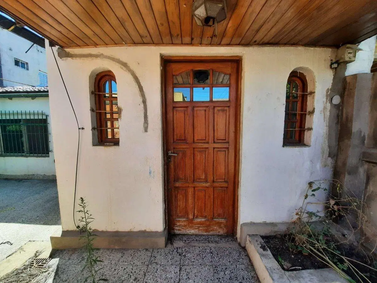 Venta PH al fondo 3 ambientes A Modernizar 5
