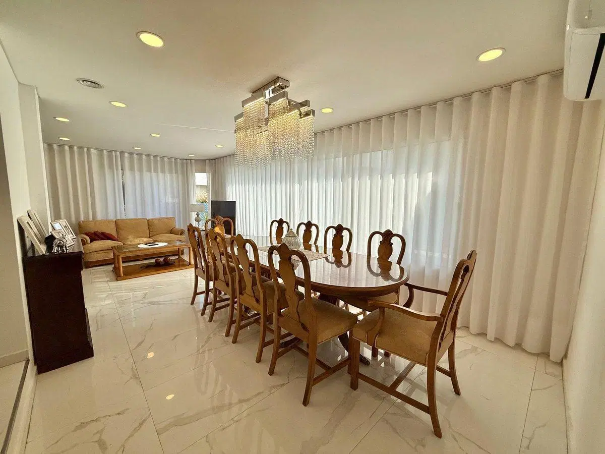 VENTA DE CASA EN BARRIO SAN MIGUEL DE GHISO 5