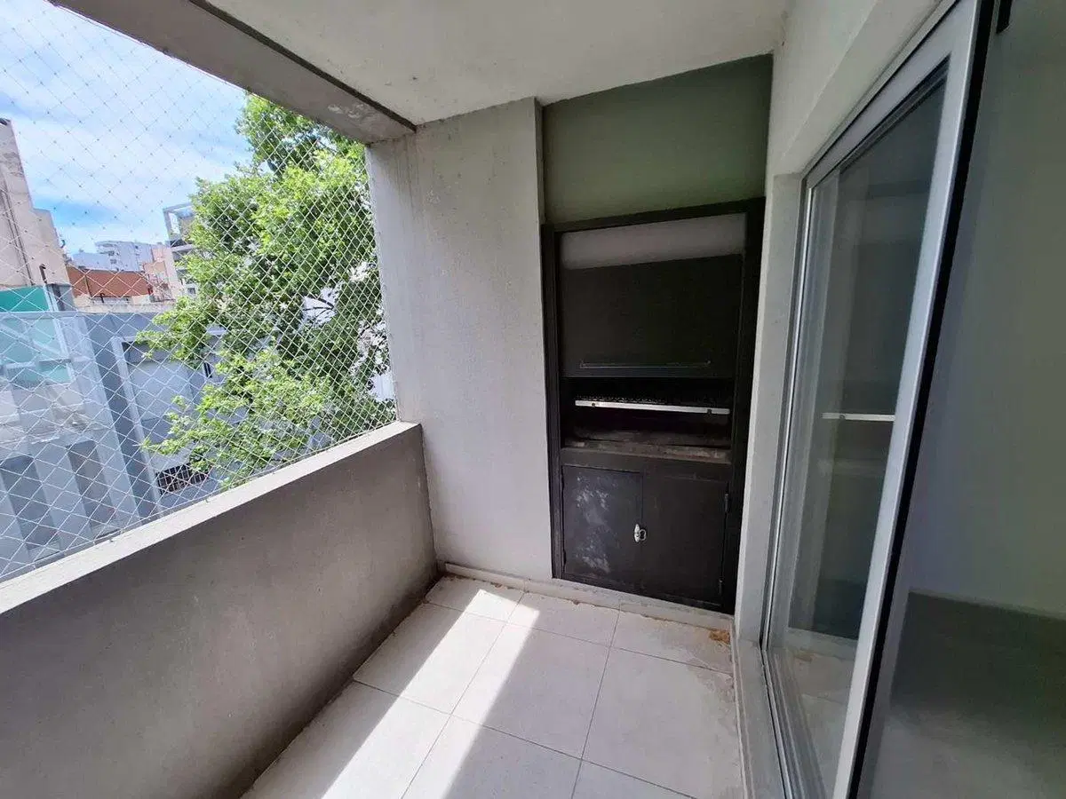 VENTA DEPARTAMENTO 4 AMB COCHERA BALCON PARRILLA 2