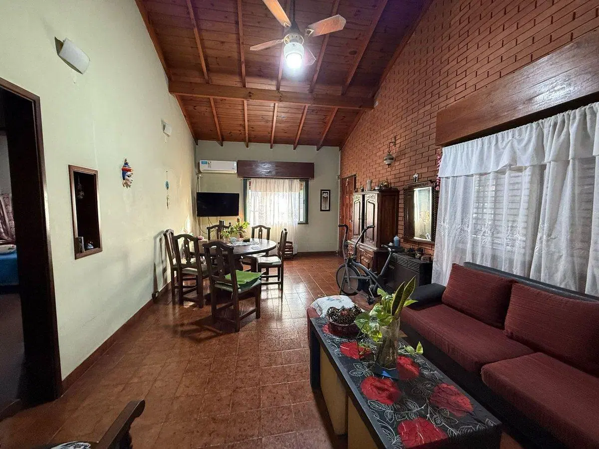 VENTA CASA 3 AMBIENTES MUÑIZ CENTRO. APTO CREDITO 3