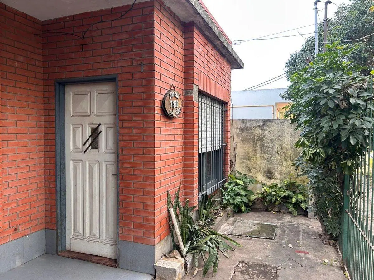 CASA 3 AMBIENTES EN VENTA ITUZAINGO NORTE 5