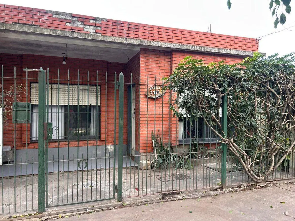 CASA 3 AMBIENTES EN VENTA ITUZAINGO NORTE 4