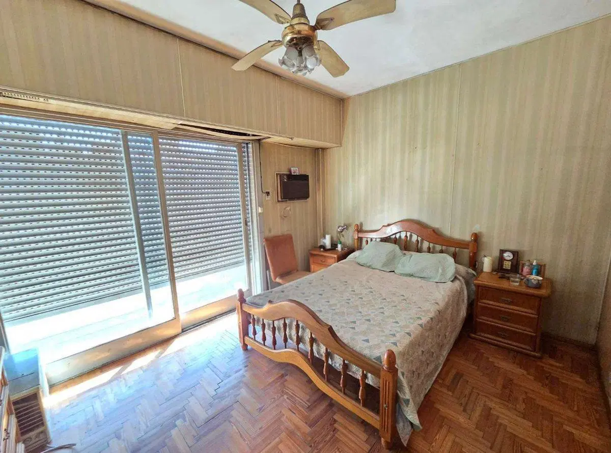 VENTA, CASA MULTIFAMILIAR EN SAN JUSTO, CON LOCAL 2