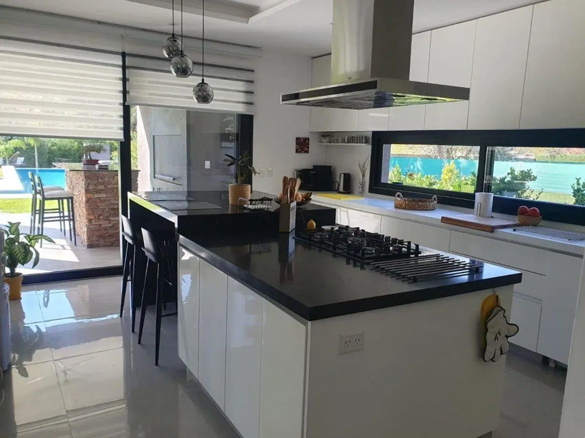 VENTA CASA 5 AMBIENTES PILAR PRIVADO 4
