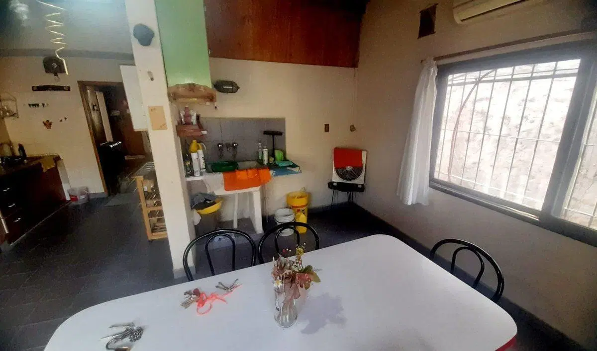 VENTA CASA 3 AMB. + ESCRITORIO SAN MIGUEL COCHERA 3