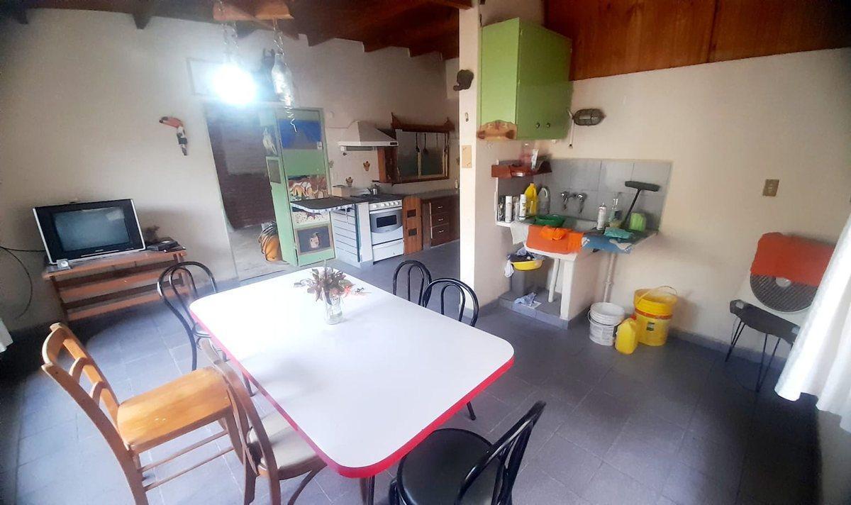 VENTA CASA 3 AMB. + ESCRITORIO SAN MIGUEL COCHERA