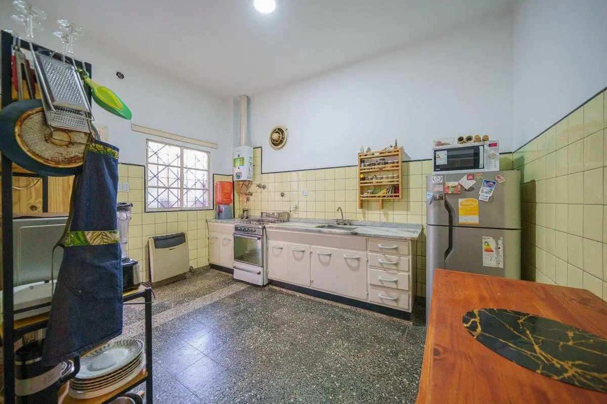 VENTA PH 3 AMBIENTES CON PATIO EN VILLA ADELINA 5